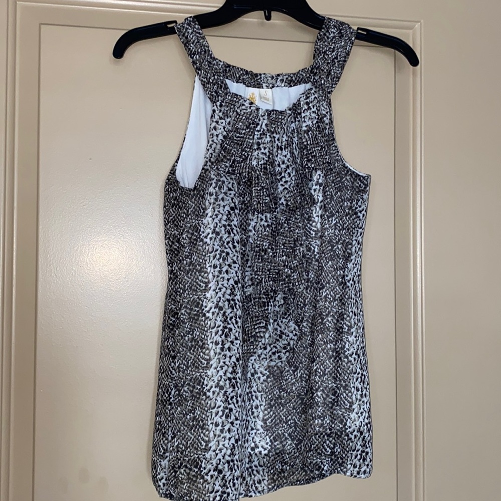 Sleeveless.